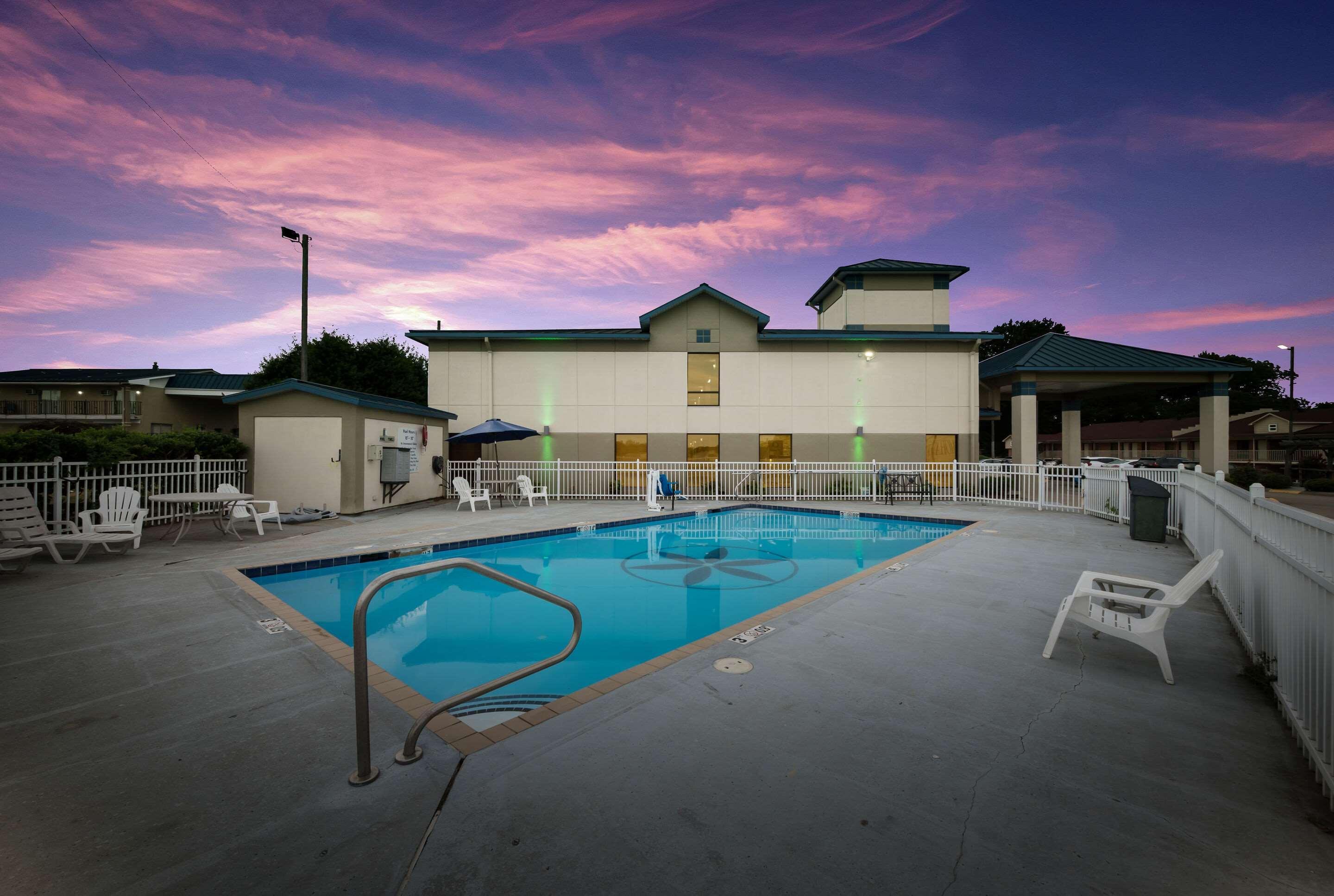 Quality Inn Jacksonville Near Little Rock Air Force Base Exterior photo